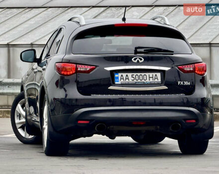 Черный Инфинити FX 30, объемом двигателя 2.99 л и пробегом 159 тыс. км за 16500 $, фото 15 на Automoto.ua