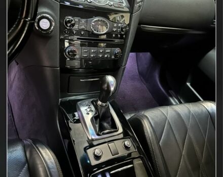 Черный Инфинити FX 30, объемом двигателя 3 л и пробегом 180 тыс. км за 15500 $, фото 7 на Automoto.ua