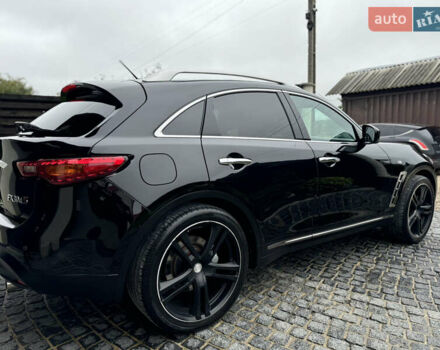 Черный Инфинити FX 30, объемом двигателя 3 л и пробегом 288 тыс. км за 15000 $, фото 5 на Automoto.ua