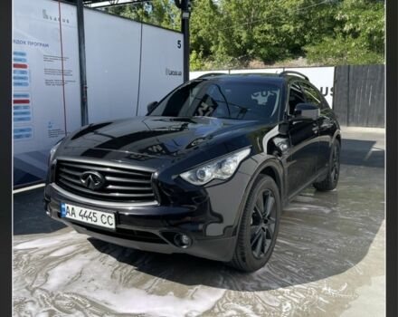 Черный Инфинити FX 30, объемом двигателя 3 л и пробегом 180 тыс. км за 15500 $, фото 3 на Automoto.ua