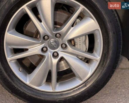 Черный Инфинити FX 30, объемом двигателя 3 л и пробегом 137 тыс. км за 17999 $, фото 23 на Automoto.ua