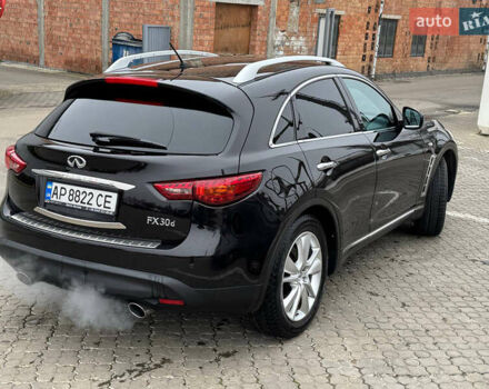 Чорний Інфініті FX 30, об'ємом двигуна 3 л та пробігом 167 тис. км за 16500 $, фото 4 на Automoto.ua