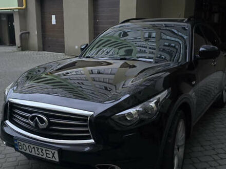 Чорний Інфініті FX 30, об'ємом двигуна 3 л та пробігом 309 тис. км за 15500 $, фото 1 на Automoto.ua