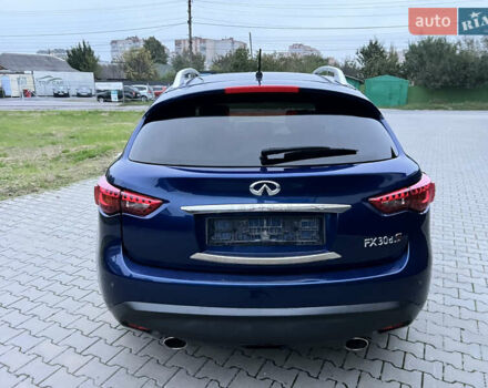 Синий Инфинити FX 30, объемом двигателя 3 л и пробегом 195 тыс. км за 15000 $, фото 6 на Automoto.ua
