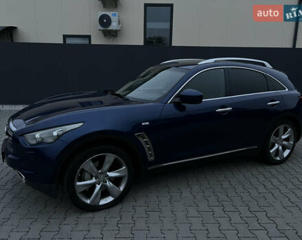 Синий Инфинити FX 30, объемом двигателя 3 л и пробегом 195 тыс. км за 15000 $, фото 3 на Automoto.ua