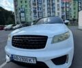 Белый Инфинити FX 35, объемом двигателя 3.5 л и пробегом 192 тыс. км за 7800 $, фото 1 на Automoto.ua