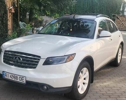 Белый Инфинити FX 35, объемом двигателя 3.5 л и пробегом 420 тыс. км за 6700 $, фото 5 на Automoto.ua