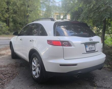 Белый Инфинити FX 35, объемом двигателя 3.5 л и пробегом 190 тыс. км за 9000 $, фото 19 на Automoto.ua