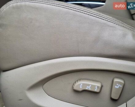 Белый Инфинити FX 35, объемом двигателя 3.5 л и пробегом 180 тыс. км за 14400 $, фото 15 на Automoto.ua