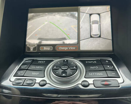 Белый Инфинити FX 35, объемом двигателя 3.5 л и пробегом 270 тыс. км за 12700 $, фото 49 на Automoto.ua