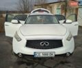 Белый Инфинити FX 35, объемом двигателя 3.5 л и пробегом 190 тыс. км за 15850 $, фото 18 на Automoto.ua