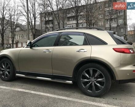 Бежевый Инфинити FX 35, объемом двигателя 3.5 л и пробегом 190 тыс. км за 7500 $, фото 4 на Automoto.ua