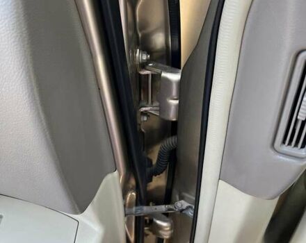 Бежевый Инфинити FX 35, объемом двигателя 3.5 л и пробегом 100 тыс. км за 9000 $, фото 15 на Automoto.ua