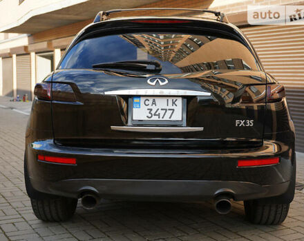 Черный Инфинити FX 35, объемом двигателя 3.5 л и пробегом 191 тыс. км за 12800 $, фото 19 на Automoto.ua
