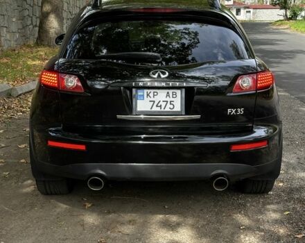 Черный Инфинити FX 35, объемом двигателя 3.5 л и пробегом 209 тыс. км за 8700 $, фото 3 на Automoto.ua