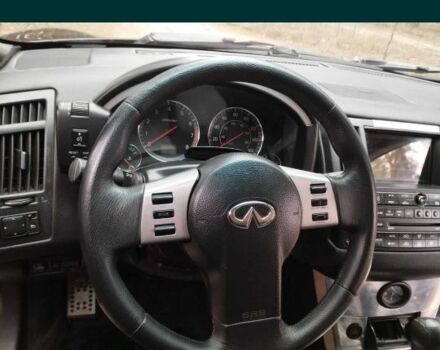 Черный Инфинити FX 35, объемом двигателя 3.5 л и пробегом 177 тыс. км за 8200 $, фото 4 на Automoto.ua