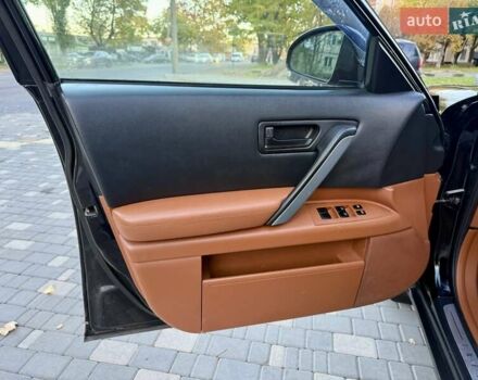 Чорний Інфініті FX 35, об'ємом двигуна 3.5 л та пробігом 239 тис. км за 5900 $, фото 30 на Automoto.ua