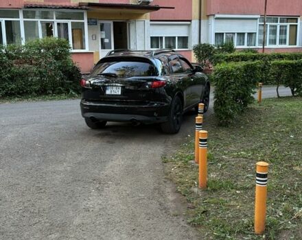 Черный Инфинити FX 35, объемом двигателя 3.5 л и пробегом 250 тыс. км за 7500 $, фото 8 на Automoto.ua