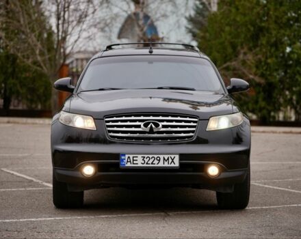 Черный Инфинити FX 35, объемом двигателя 3.5 л и пробегом 320 тыс. км за 8600 $, фото 1 на Automoto.ua