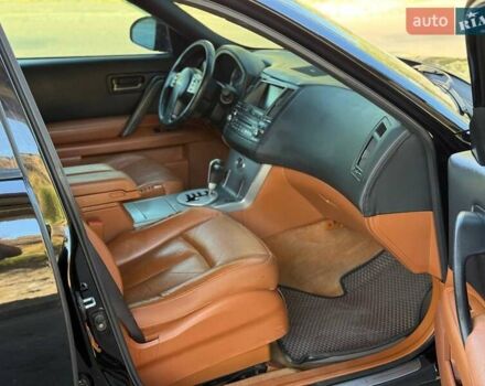 Чорний Інфініті FX 35, об'ємом двигуна 3.5 л та пробігом 312 тис. км за 9190 $, фото 9 на Automoto.ua