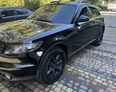 Черный Инфинити FX 35, объемом двигателя 3.5 л и пробегом 250 тыс. км за 7500 $, фото 2 на Automoto.ua