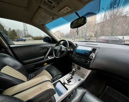 Черный Инфинити FX 35, объемом двигателя 3.5 л и пробегом 320 тыс. км за 8600 $, фото 11 на Automoto.ua