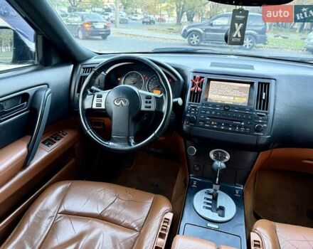 Чорний Інфініті FX 35, об'ємом двигуна 3.5 л та пробігом 239 тис. км за 5900 $, фото 65 на Automoto.ua