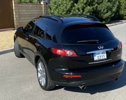 Черный Инфинити FX 35, объемом двигателя 3.5 л и пробегом 250 тыс. км за 8000 $, фото 5 на Automoto.ua