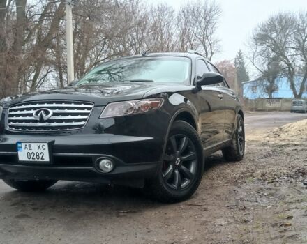 Черный Инфинити FX 35, объемом двигателя 3.5 л и пробегом 217 тыс. км за 7500 $, фото 5 на Automoto.ua