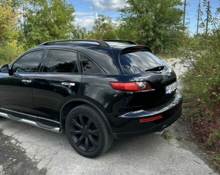 Черный Инфинити FX 35, объемом двигателя 3.5 л и пробегом 260 тыс. км за 8500 $, фото 6 на Automoto.ua