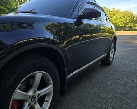 Черный Инфинити FX 35, объемом двигателя 3.5 л и пробегом 230 тыс. км за 10000 $, фото 1 на Automoto.ua