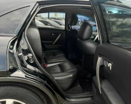 Чорний Інфініті FX 35, об'ємом двигуна 3.5 л та пробігом 220 тис. км за 8200 $, фото 11 на Automoto.ua