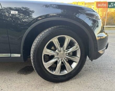 Черный Инфинити FX 35, объемом двигателя 3.5 л и пробегом 202 тыс. км за 10500 $, фото 19 на Automoto.ua