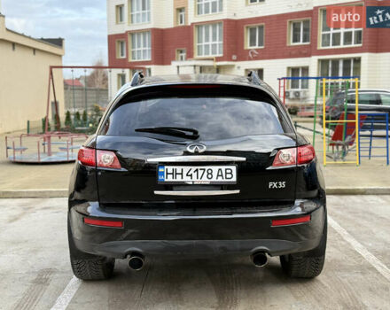 Черный Инфинити FX 35, объемом двигателя 3.5 л и пробегом 143 тыс. км за 9199 $, фото 6 на Automoto.ua