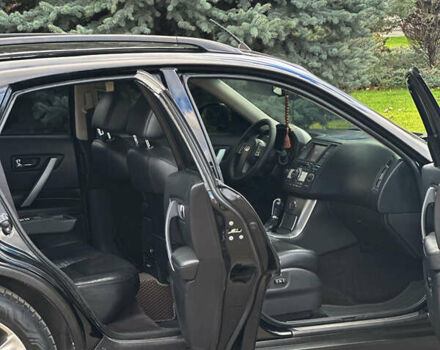 Черный Инфинити FX 35, объемом двигателя 3.5 л и пробегом 196 тыс. км за 9800 $, фото 10 на Automoto.ua