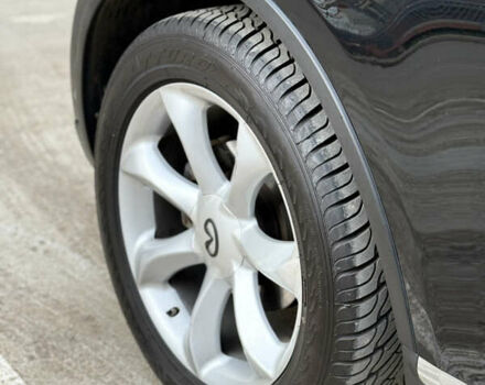 Черный Инфинити FX 35, объемом двигателя 3.5 л и пробегом 143 тыс. км за 9199 $, фото 21 на Automoto.ua