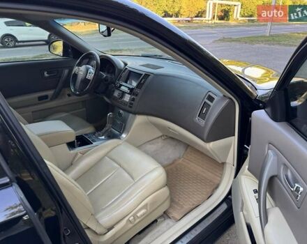 Черный Инфинити FX 35, объемом двигателя 3.5 л и пробегом 202 тыс. км за 10500 $, фото 34 на Automoto.ua