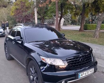Черный Инфинити FX 35, объемом двигателя 3.5 л и пробегом 235 тыс. км за 8500 $, фото 7 на Automoto.ua