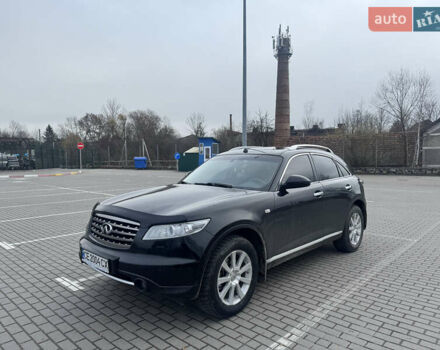Черный Инфинити FX 35, объемом двигателя 3.5 л и пробегом 298 тыс. км за 10500 $, фото 2 на Automoto.ua