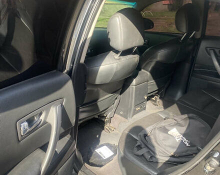 Черный Инфинити FX 35, объемом двигателя 3.5 л и пробегом 220 тыс. км за 9500 $, фото 6 на Automoto.ua