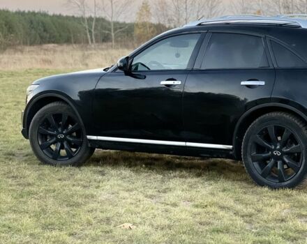 Черный Инфинити FX 35, объемом двигателя 3.5 л и пробегом 234 тыс. км за 10300 $, фото 12 на Automoto.ua