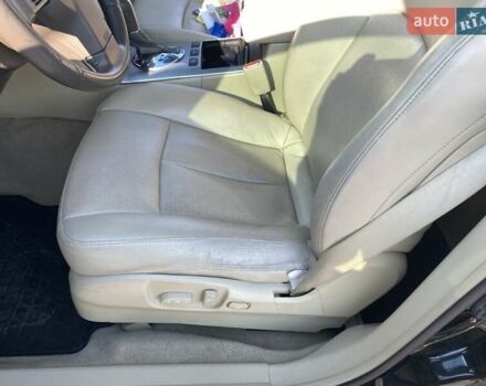 Черный Инфинити FX 35, объемом двигателя 3.5 л и пробегом 190 тыс. км за 9300 $, фото 8 на Automoto.ua