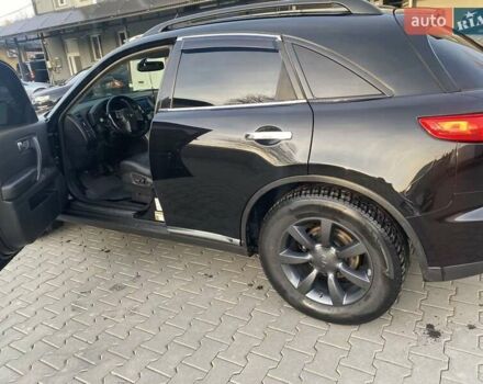 Черный Инфинити FX 35, объемом двигателя 3.5 л и пробегом 170 тыс. км за 7999 $, фото 5 на Automoto.ua