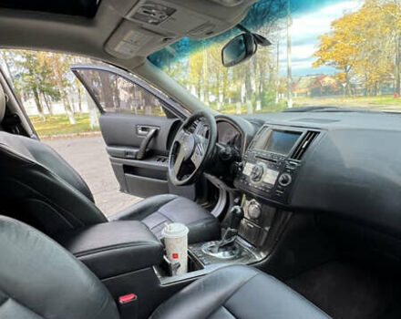 Черный Инфинити FX 35, объемом двигателя 3.5 л и пробегом 230 тыс. км за 7999 $, фото 14 на Automoto.ua