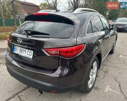 Черный Инфинити FX 35, объемом двигателя 3.5 л и пробегом 232 тыс. км за 12000 $, фото 6 на Automoto.ua