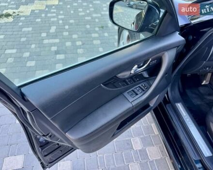 Черный Инфинити FX 35, объемом двигателя 3.5 л и пробегом 221 тыс. км за 11999 $, фото 22 на Automoto.ua