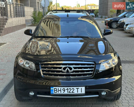 Черный Инфинити FX 35, объемом двигателя 3.5 л и пробегом 253 тыс. км за 8700 $, фото 6 на Automoto.ua