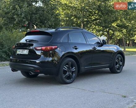 Черный Инфинити FX 35, объемом двигателя 0 л и пробегом 222 тыс. км за 11200 $, фото 30 на Automoto.ua