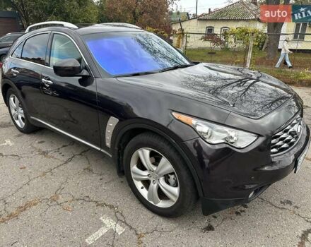 Черный Инфинити FX 35, объемом двигателя 3.5 л и пробегом 232 тыс. км за 12000 $, фото 9 на Automoto.ua