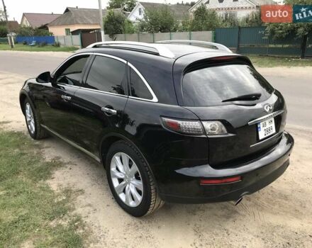 Черный Инфинити FX 35, объемом двигателя 3.5 л и пробегом 201 тыс. км за 11850 $, фото 19 на Automoto.ua